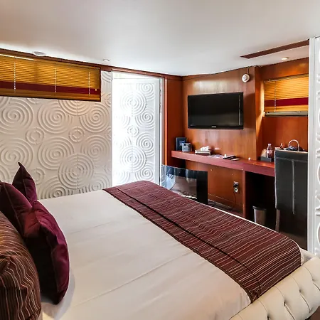 Hotel Vip Yacht & Parigi