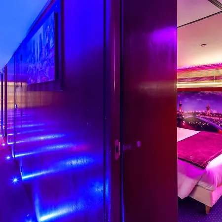 Vip Yacht & Hotel 3*